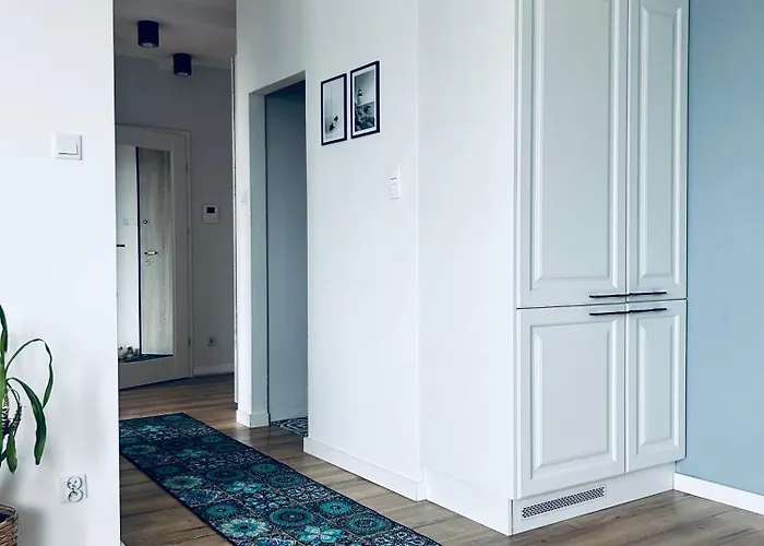 Seaview Apartament *